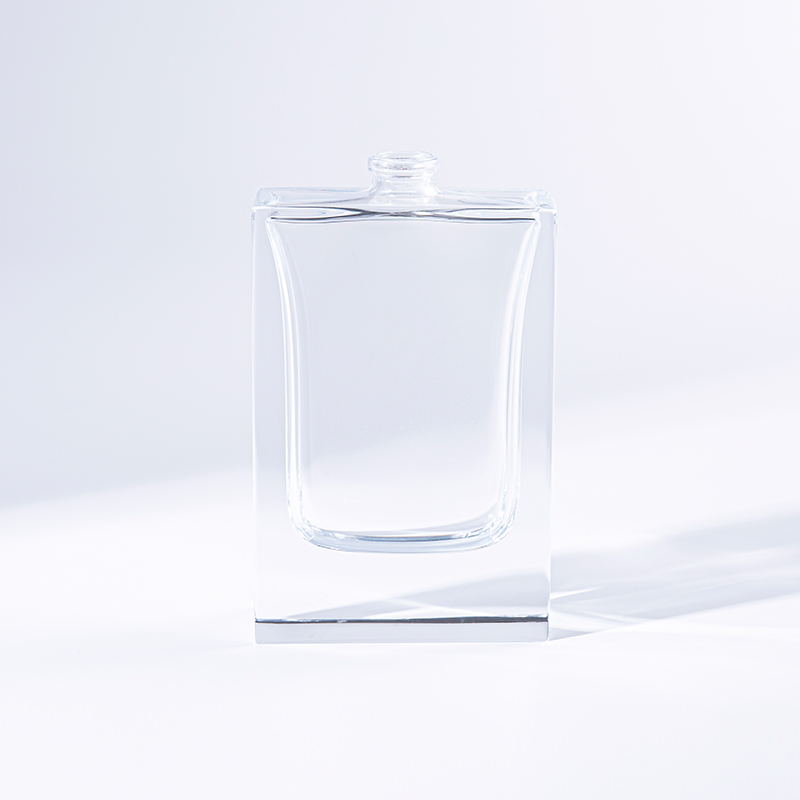 Z-442 Ručně leštěná lahvička na krimpovací parfém 50ml