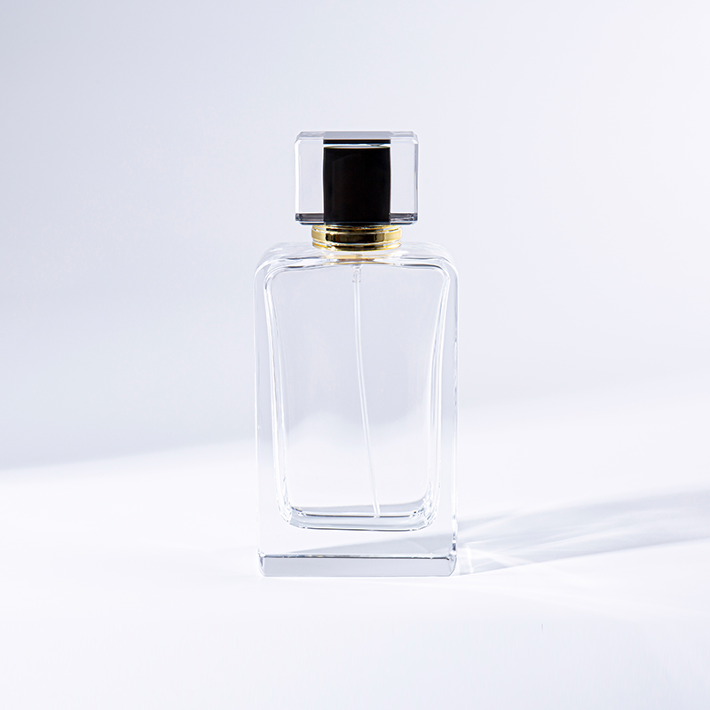 J2922 Ručně leštěná lahvička na parfémy 100ml